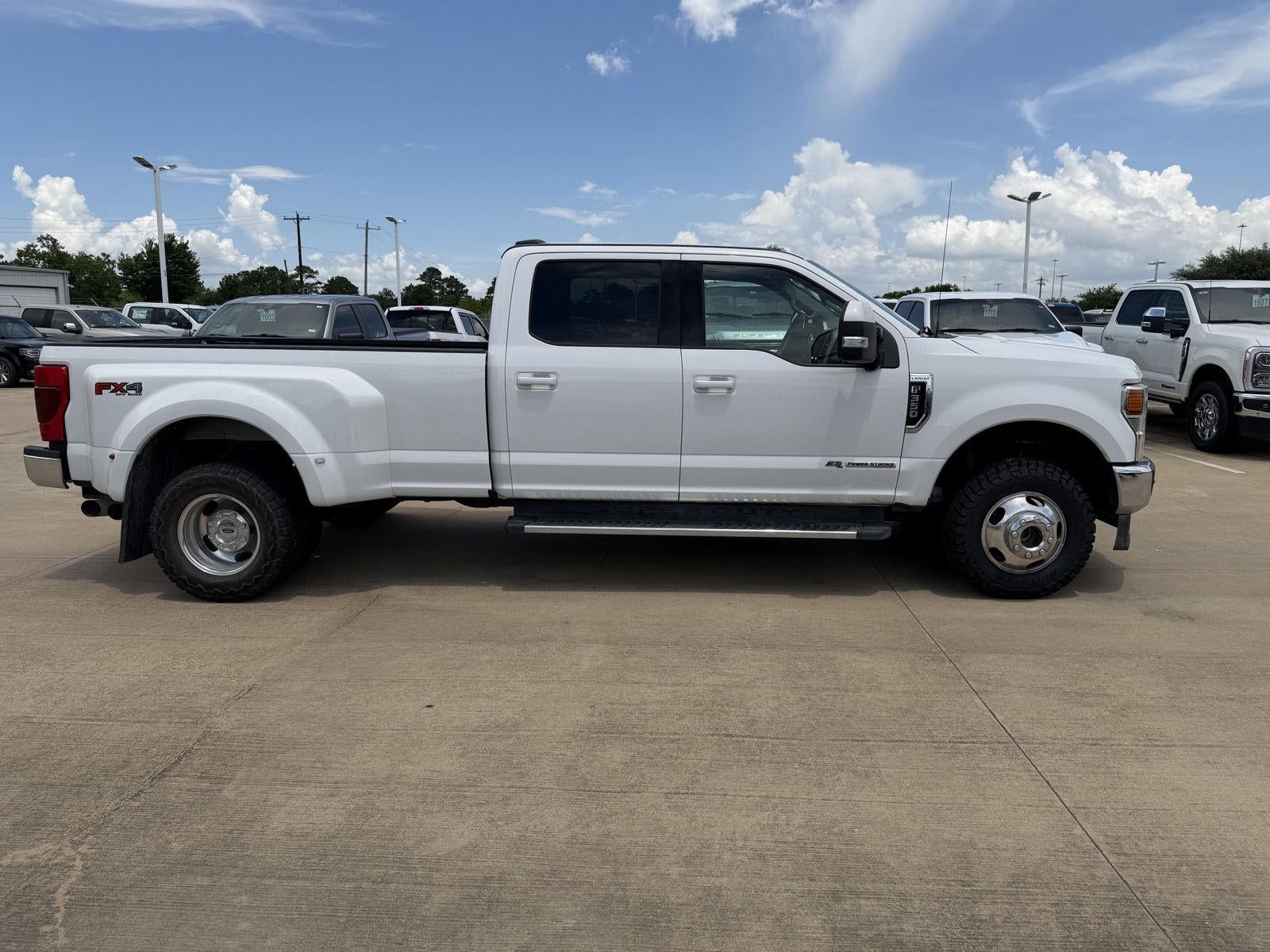 2020 Ford Super Duty F-350 DRW Lariat