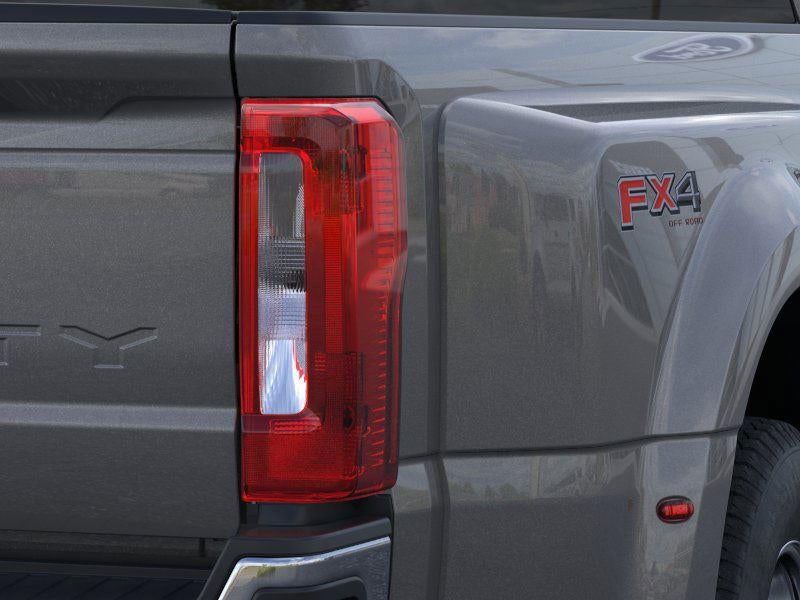 2026 Ford Super Duty F-350 DRW XLT