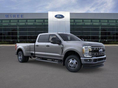 2026 Ford Super Duty F-350 DRW XLT