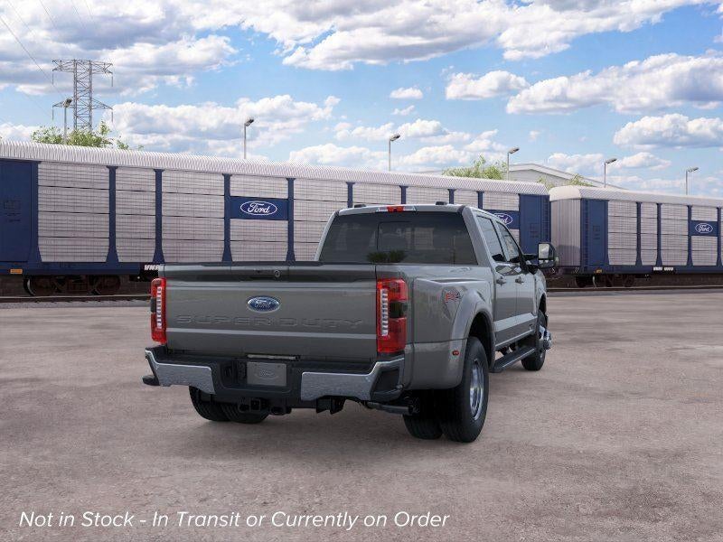 2026 Ford Super Duty F-350 DRW LARIAT