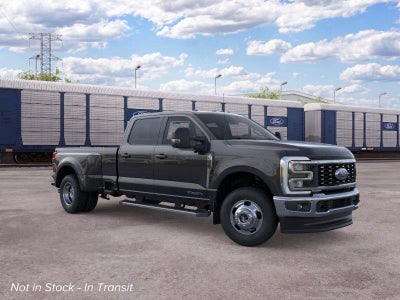 2026 Ford Super Duty F-350 DRW Lariat