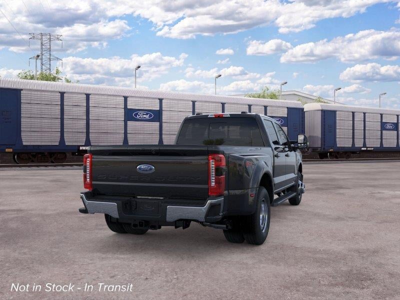 2026 Ford Super Duty F-350 DRW Lariat