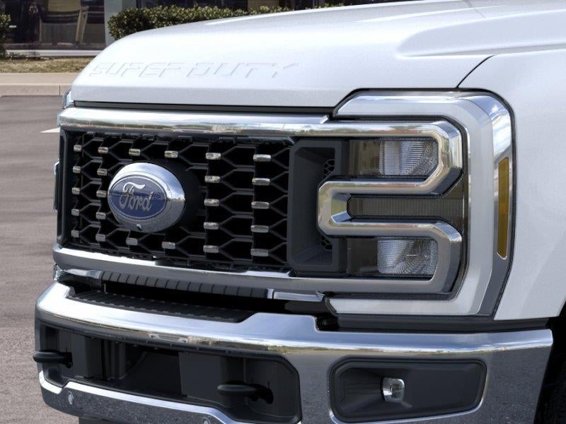 2026 Ford Super Duty F-350 DRW Lariat