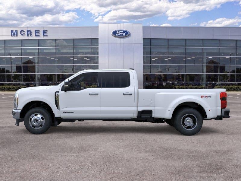 2026 Ford Super Duty F-350 DRW Lariat