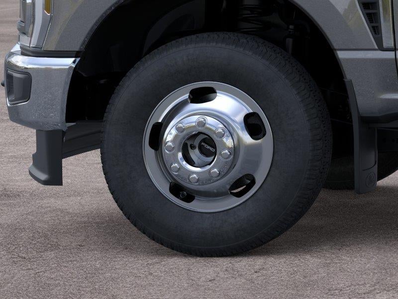 2026 Ford Super Duty F-350 DRW Lariat