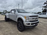 2017 Ford Super Duty F-350 DRW Lariat