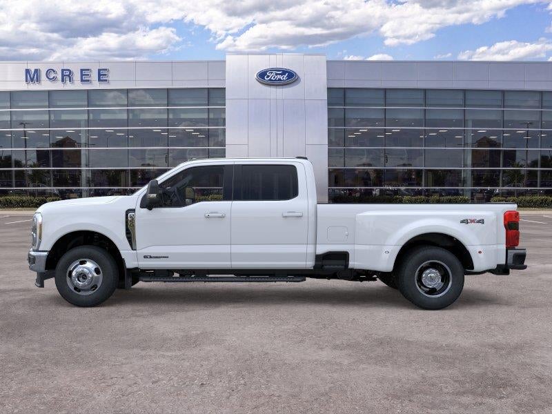 2026 Ford Super Duty F-350 DRW Lariat