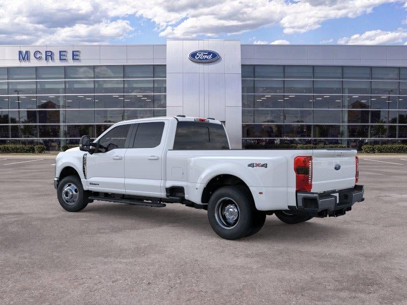 2026 Ford Super Duty F-350 DRW Lariat