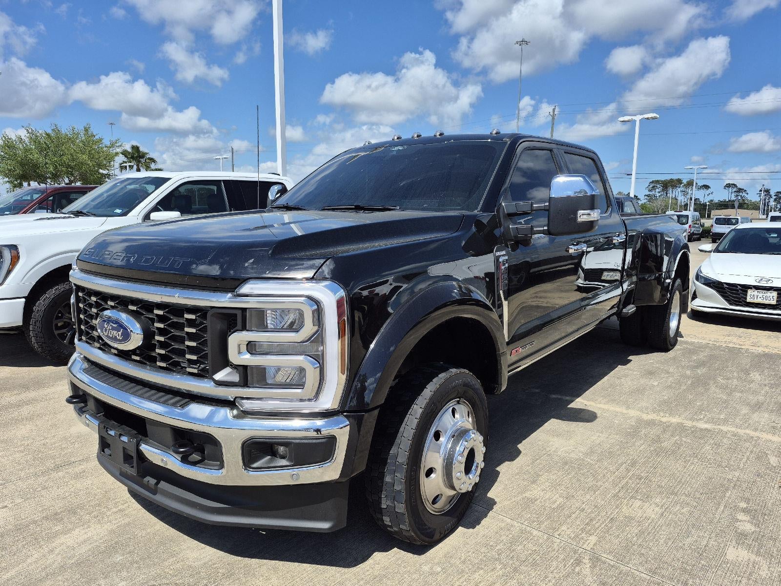 2025 Ford Super Duty F-450 DRW King Ranch
