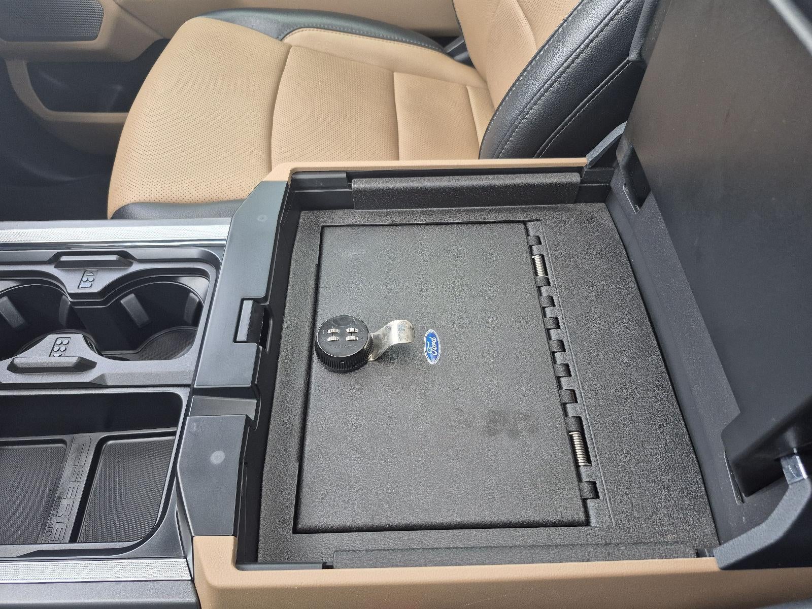 2024 Ford Super Duty F-450 DRW Lariat
