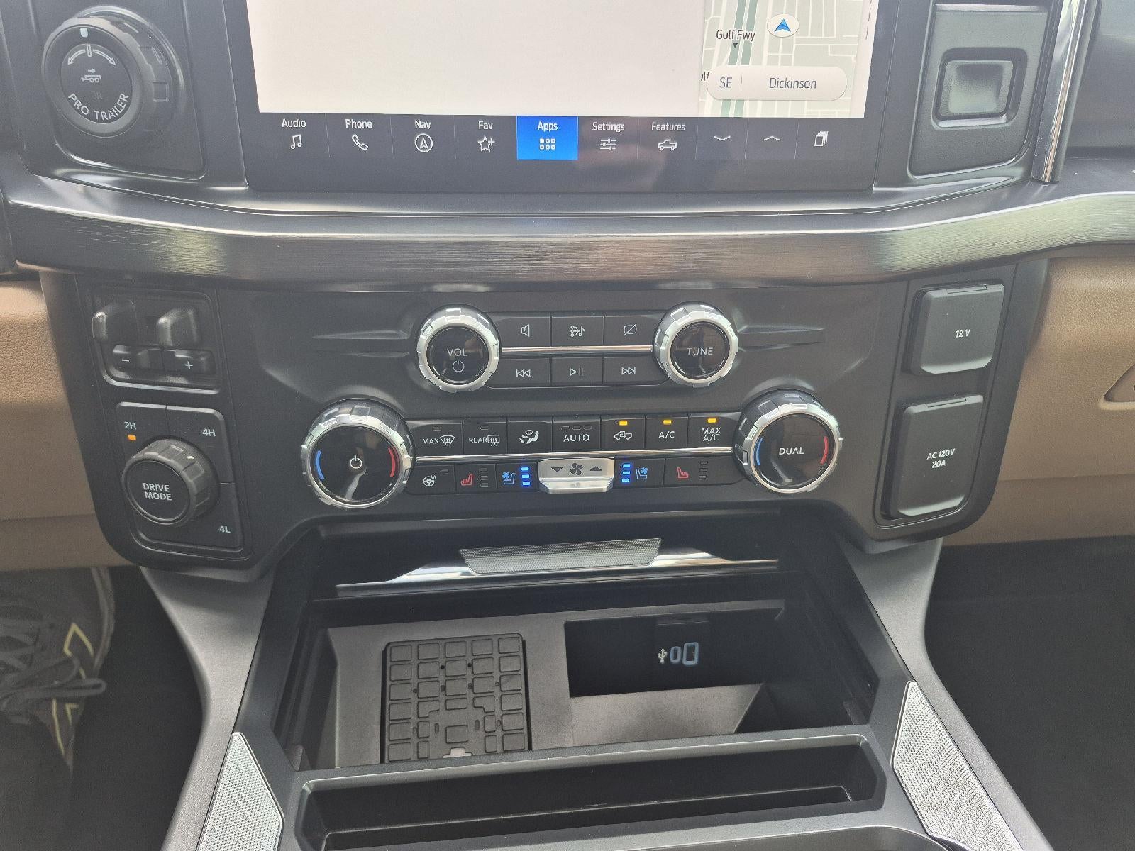2024 Ford Super Duty F-450 DRW Lariat
