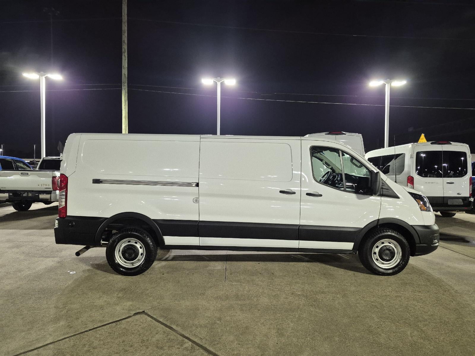 2023 Ford TRANSIT T250
