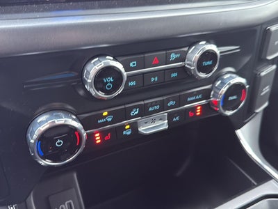 2025 Ford LIFTED F-150 XLT