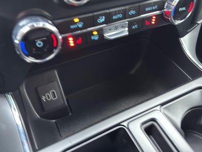 2025 Ford LIFTED F-150 XLT