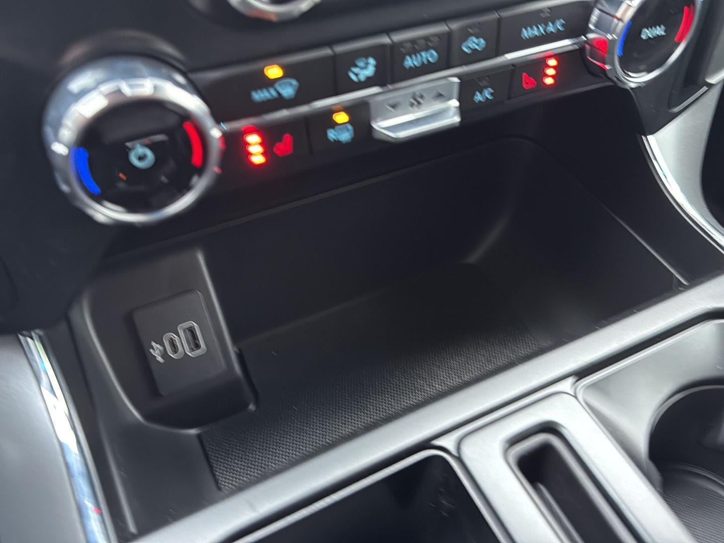 2025 Ford LIFTED F-150 XLT