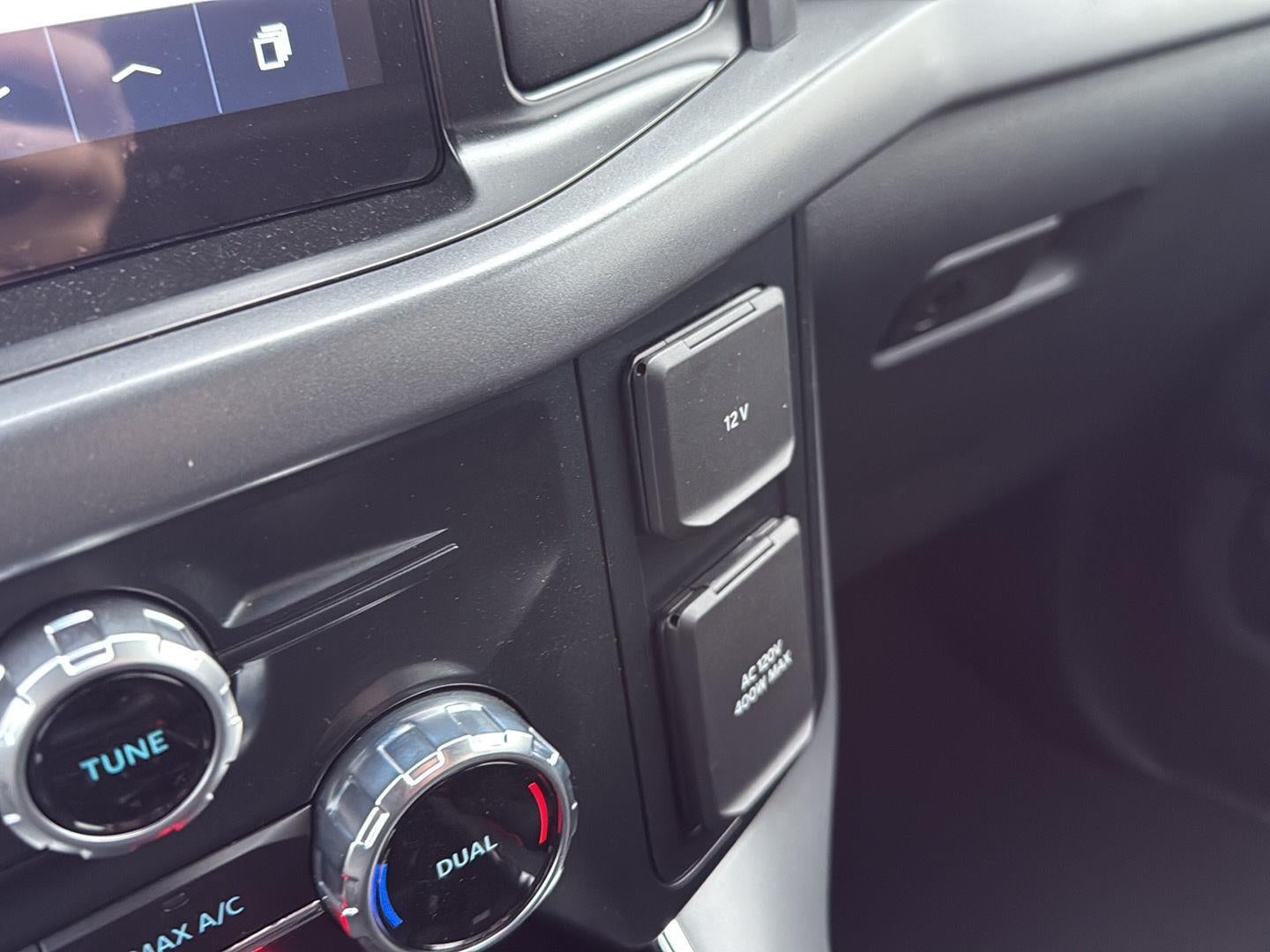 2025 Ford LIFTED F-150 XLT