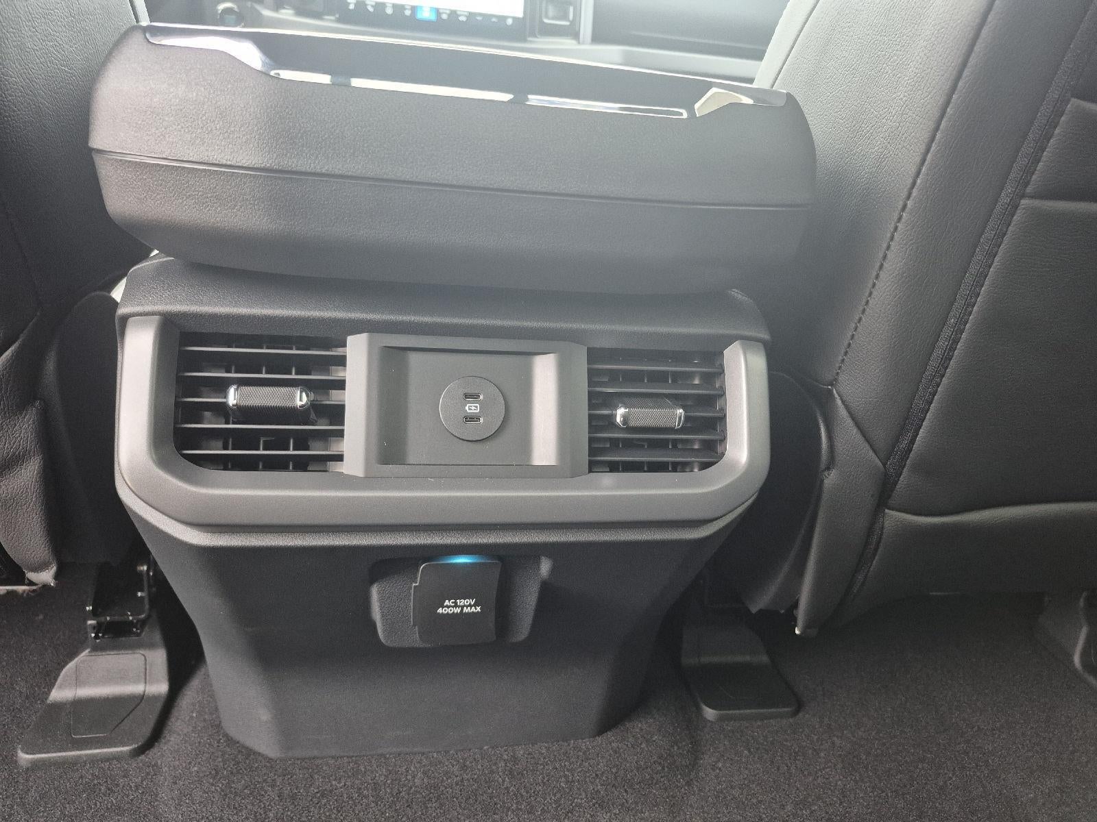 2025 Ford LIFTED F-150 XLT