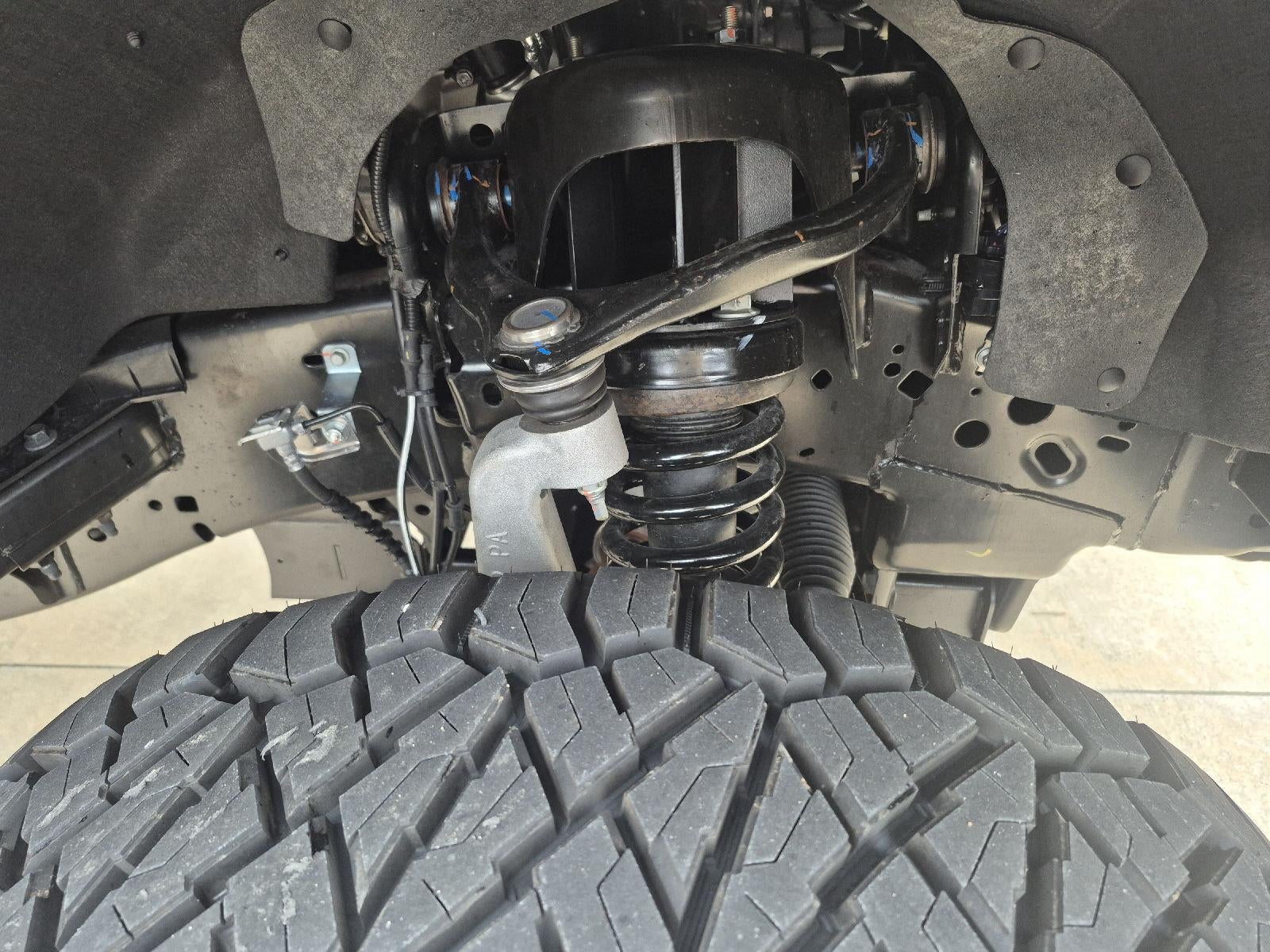 2025 Ford LIFTED F-150 XLT