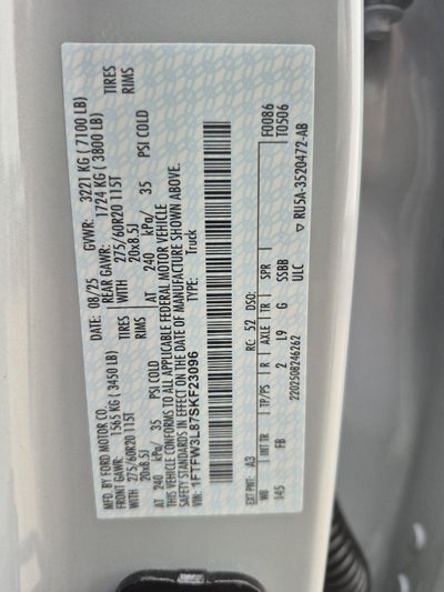 2025 Ford LIFTED F-150 XLT