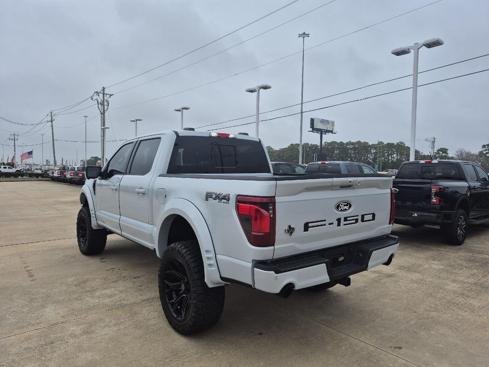 2025 Ford LIFTED F-150 XLT