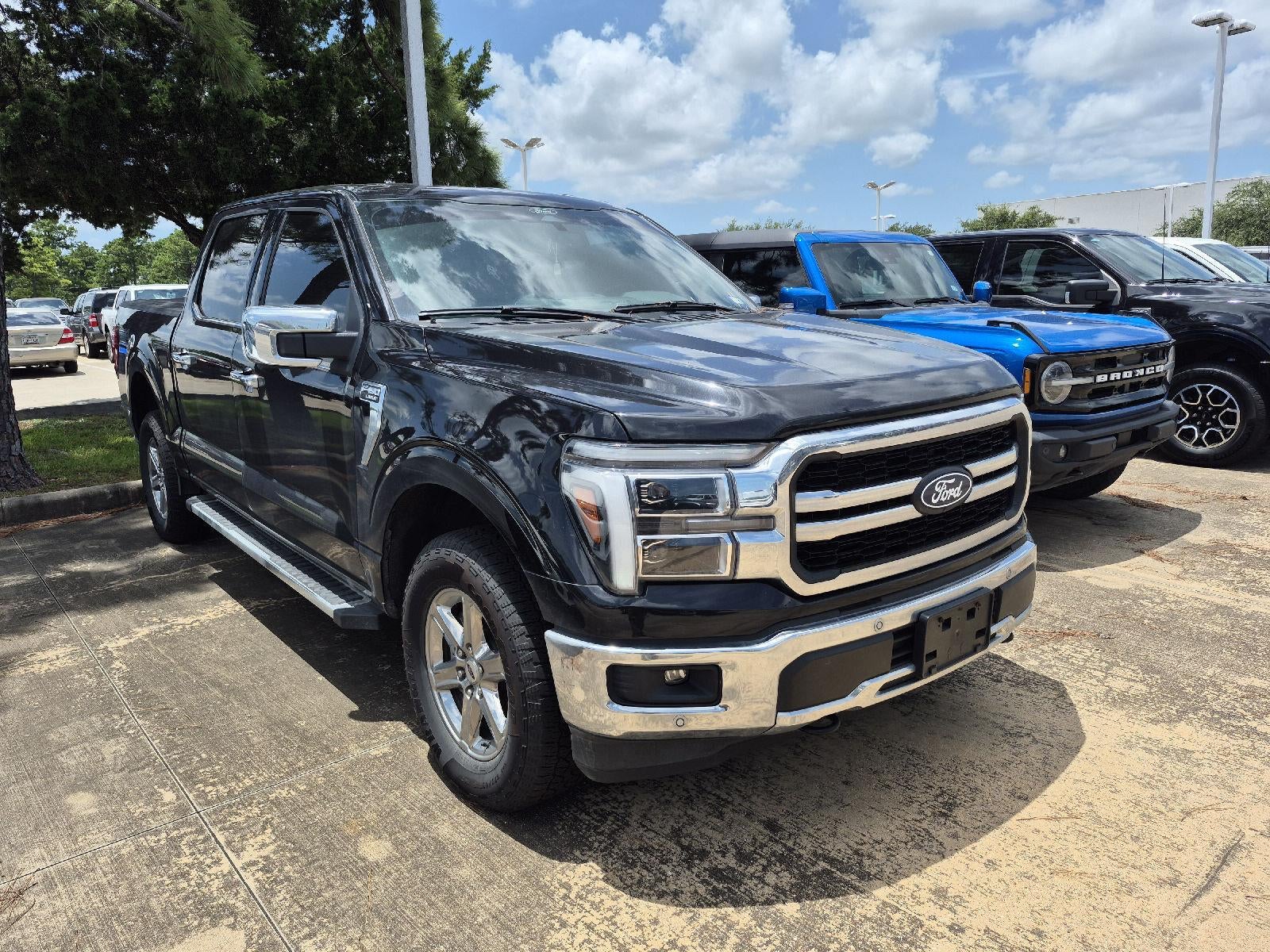 2025 Ford F-150 LARIAT
