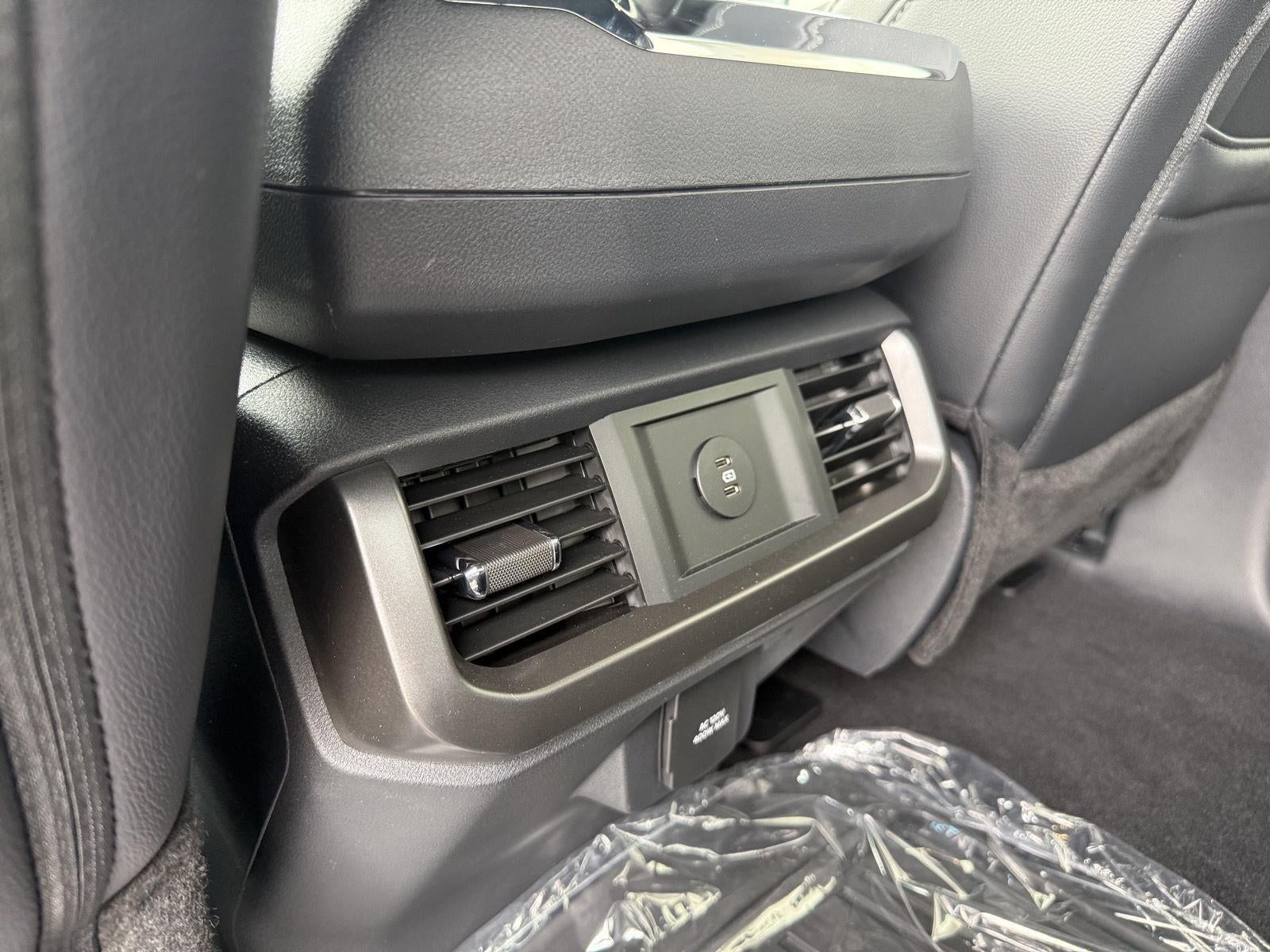 2026 Ford LIFTED F-150 LARIAT