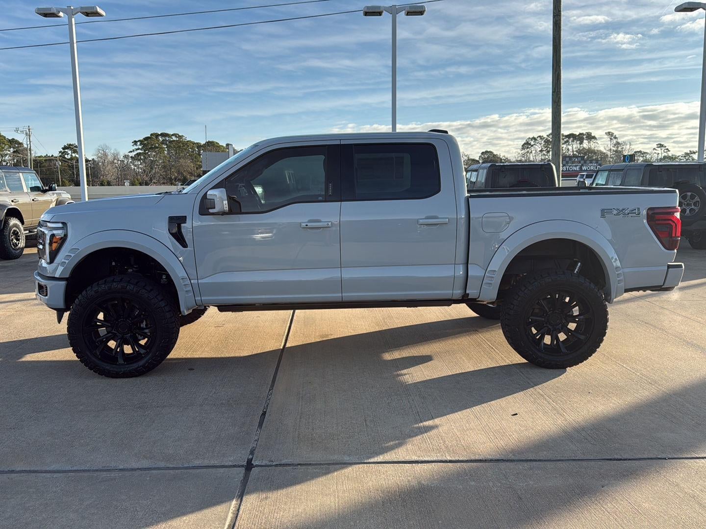 2026 Ford LIFTED F-150 LARIAT