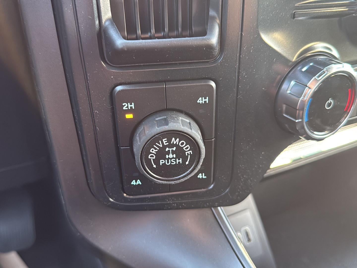 2026 Ford LIFTED F-150 LARIAT