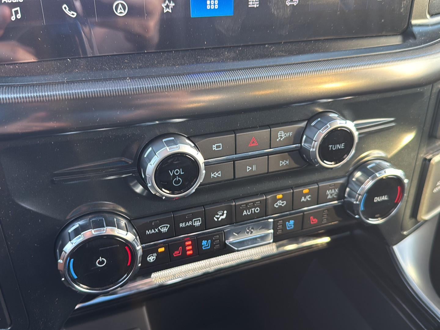 2026 Ford LIFTED F-150 LARIAT