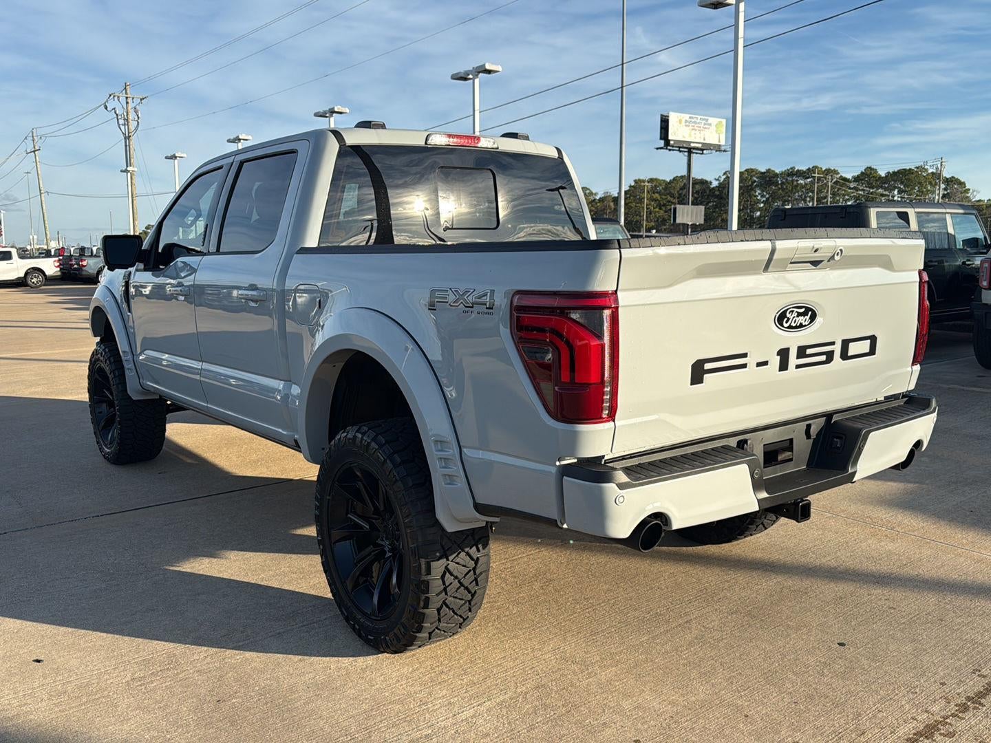 2026 Ford LIFTED F-150 LARIAT