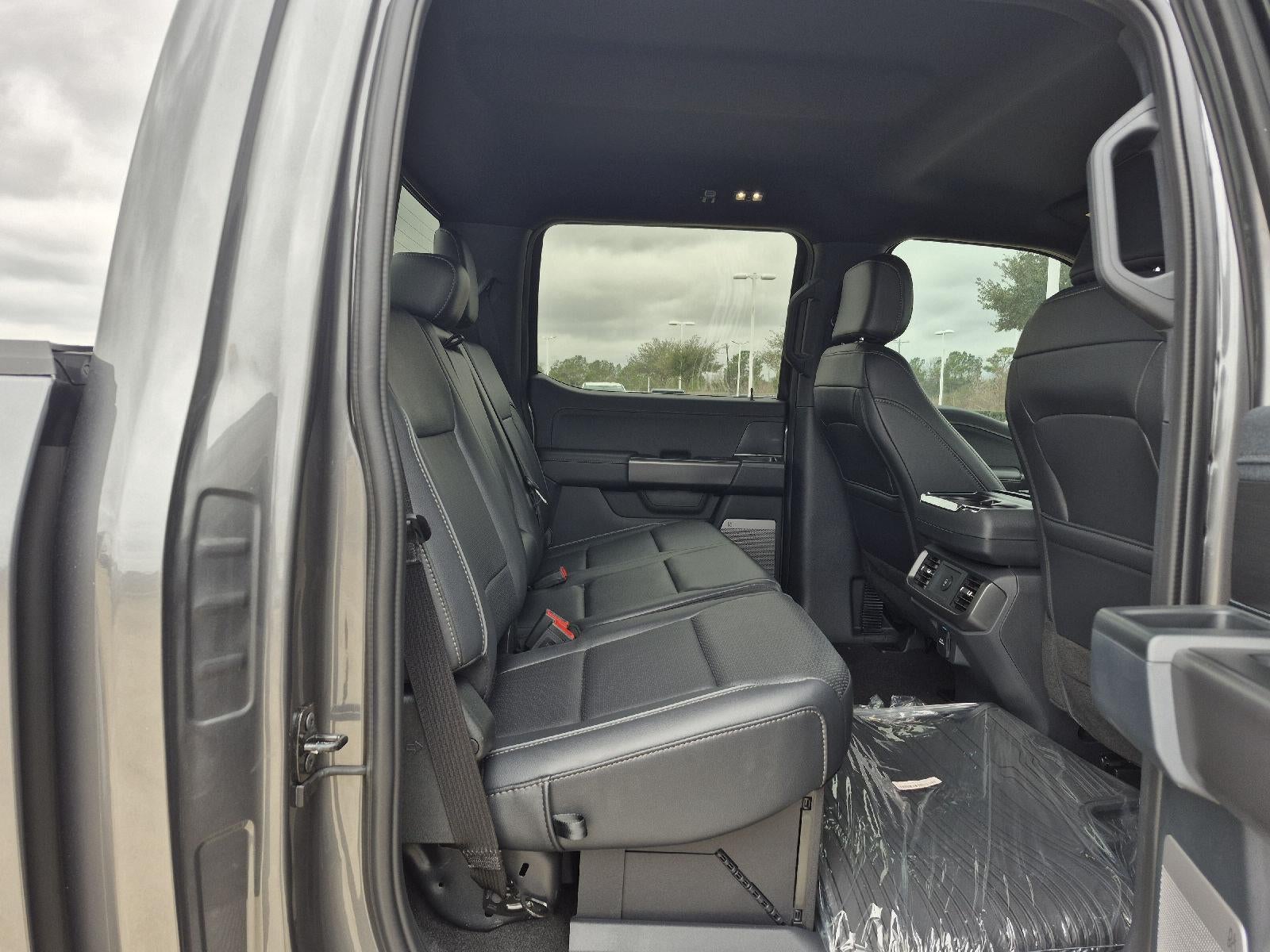 2025 Ford LIFTED F-150 LARIAT