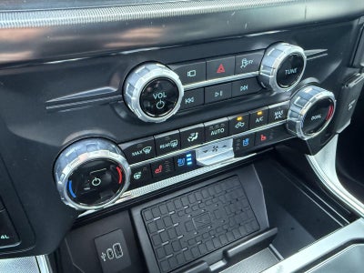 2025 Ford LIFTED F-150 Platinum