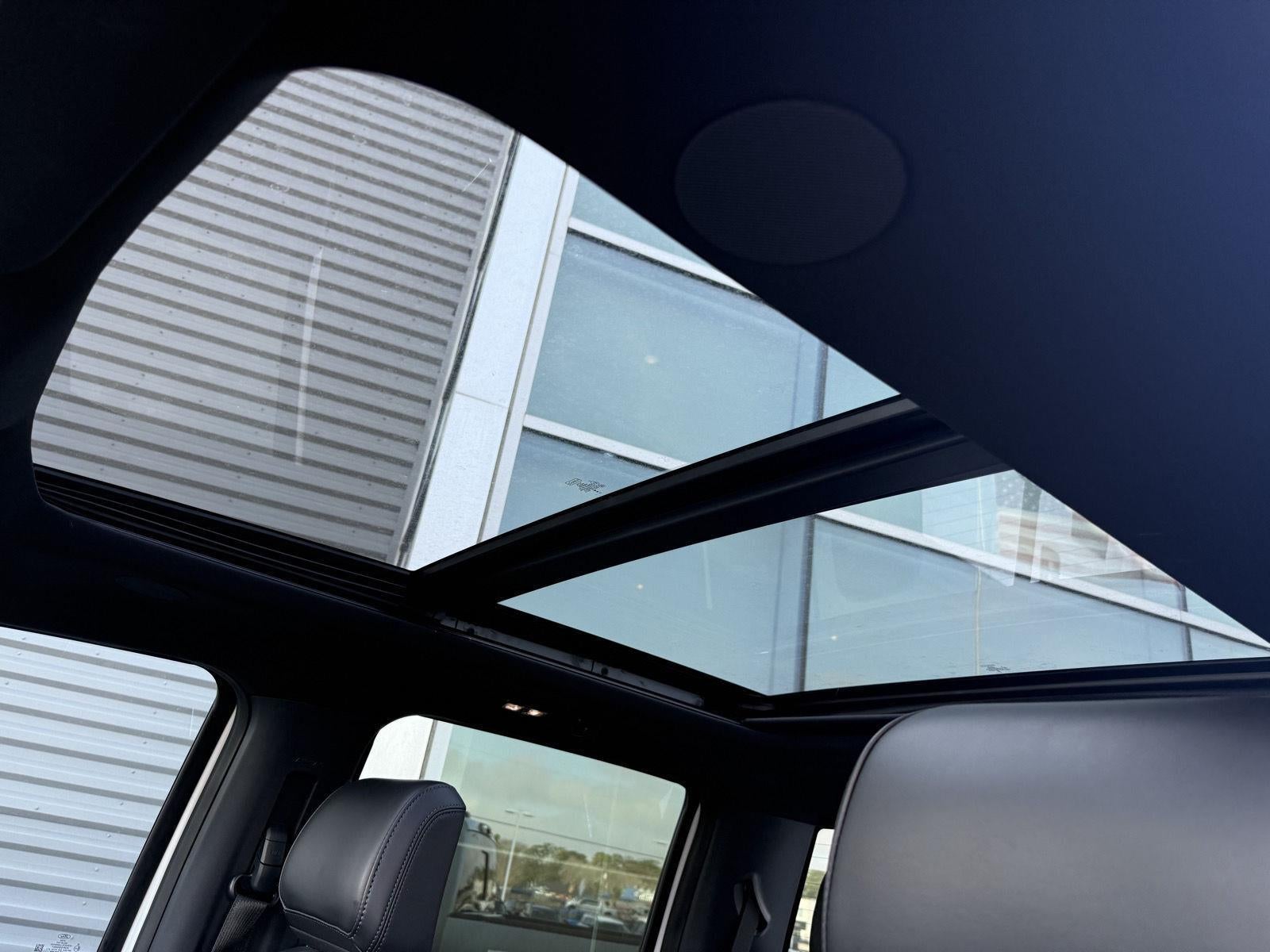 2025 Ford LIFTED F-150 Platinum