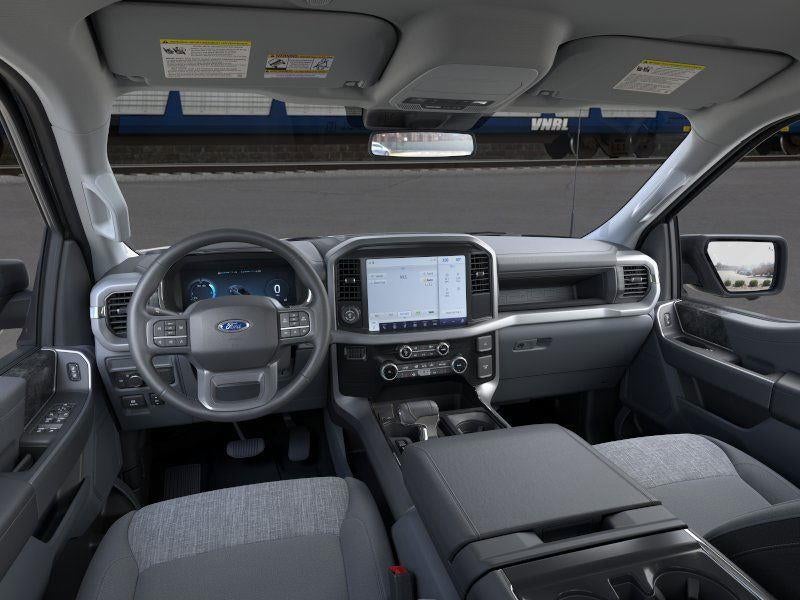 2025 Ford F-150 Lightning XLT