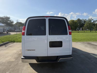 2021 Chevrolet Express Passenger LT