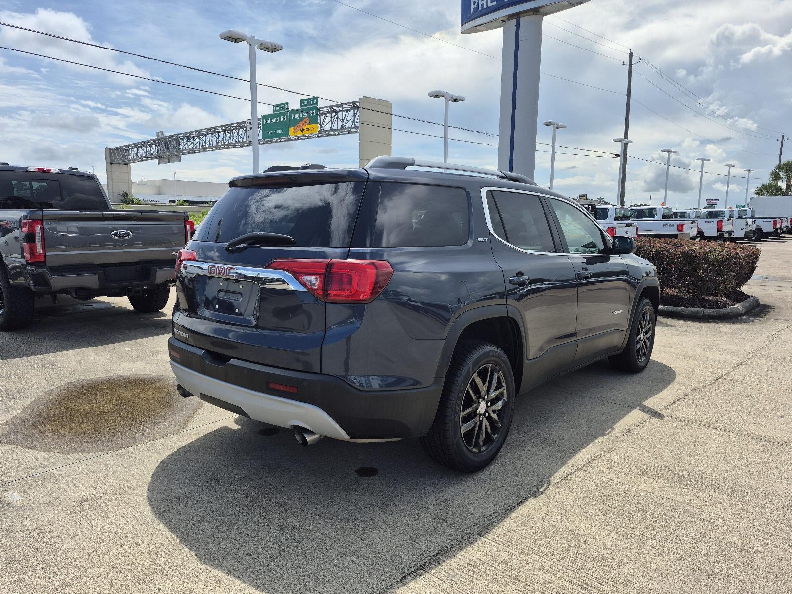 2019 GMC Acadia SLT