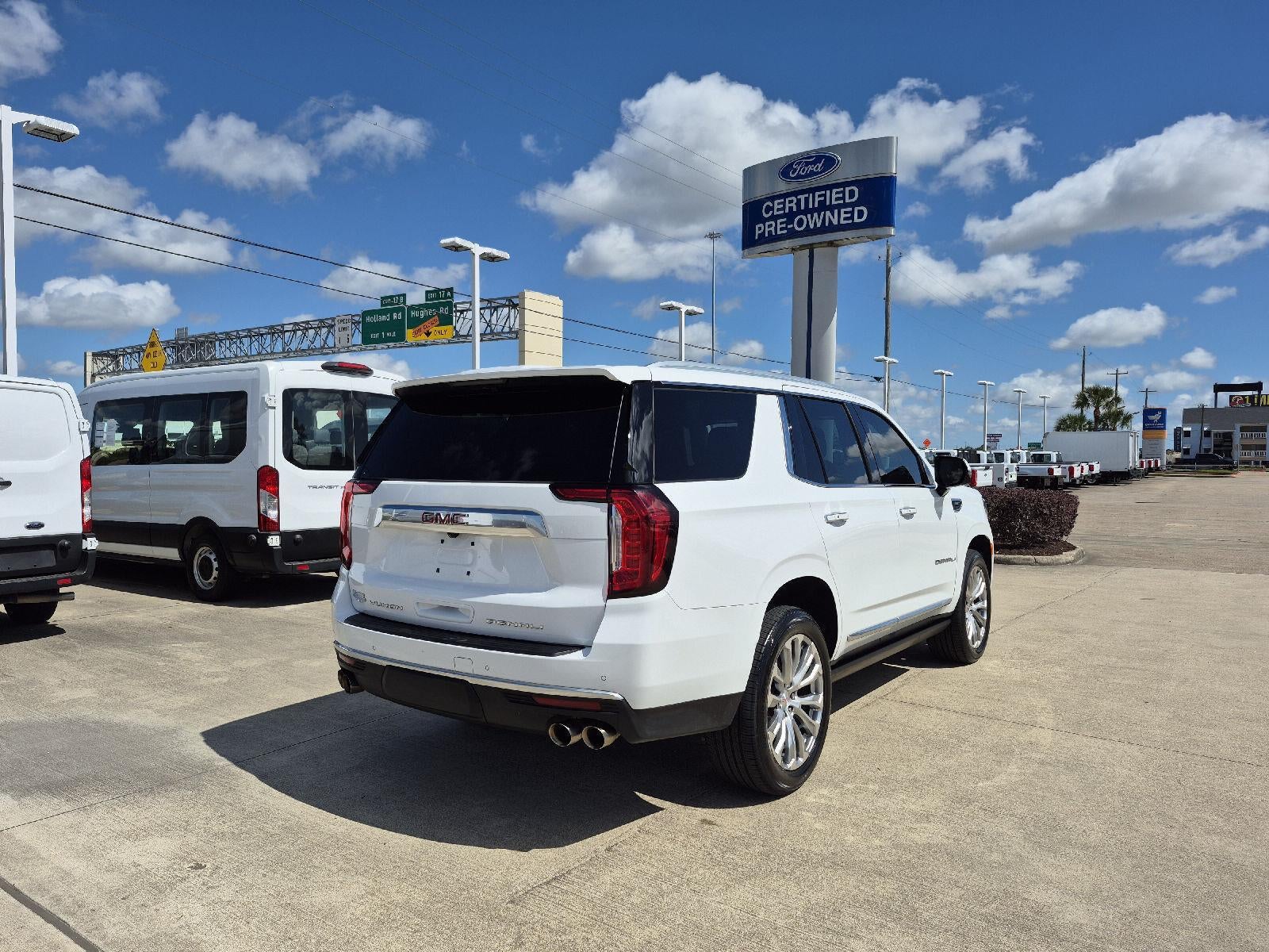 2023 GMC Yukon Denali
