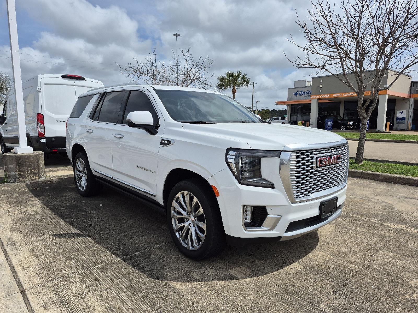 2023 GMC Yukon Denali