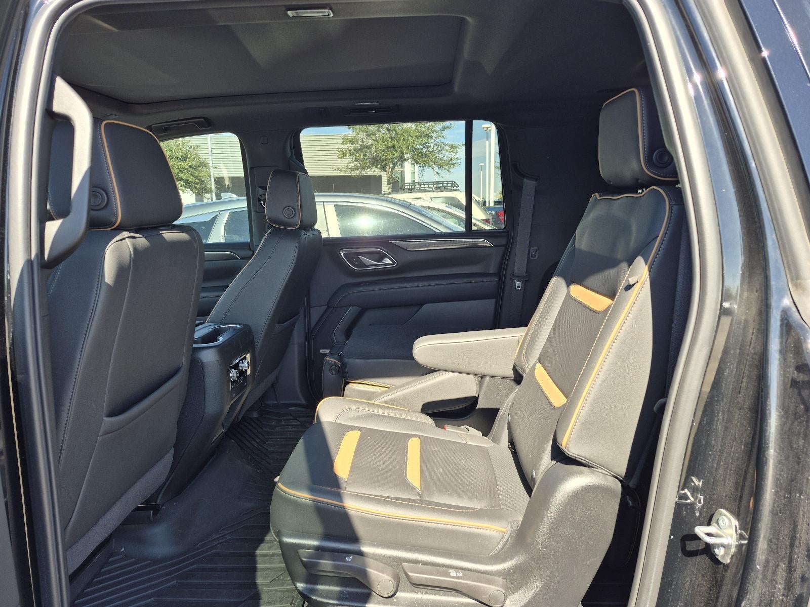 2024 GMC Yukon XL AT4