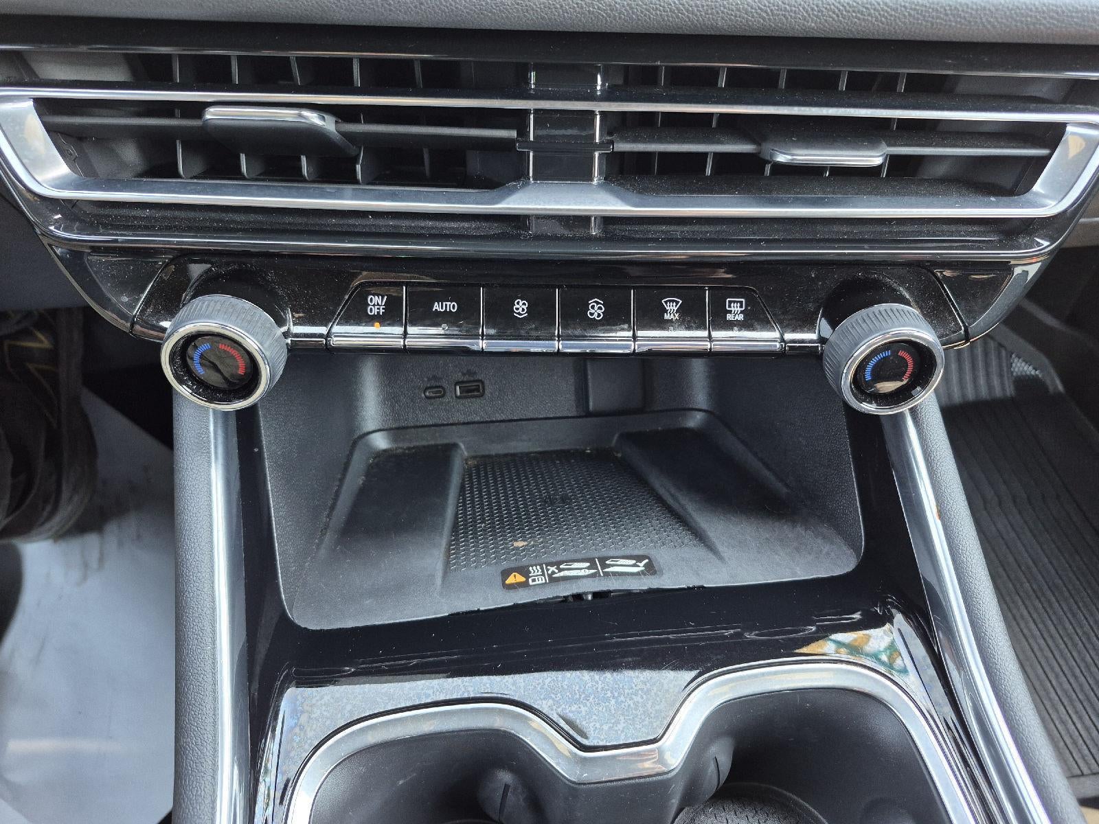 2024 Chevrolet Traverse FWD RS