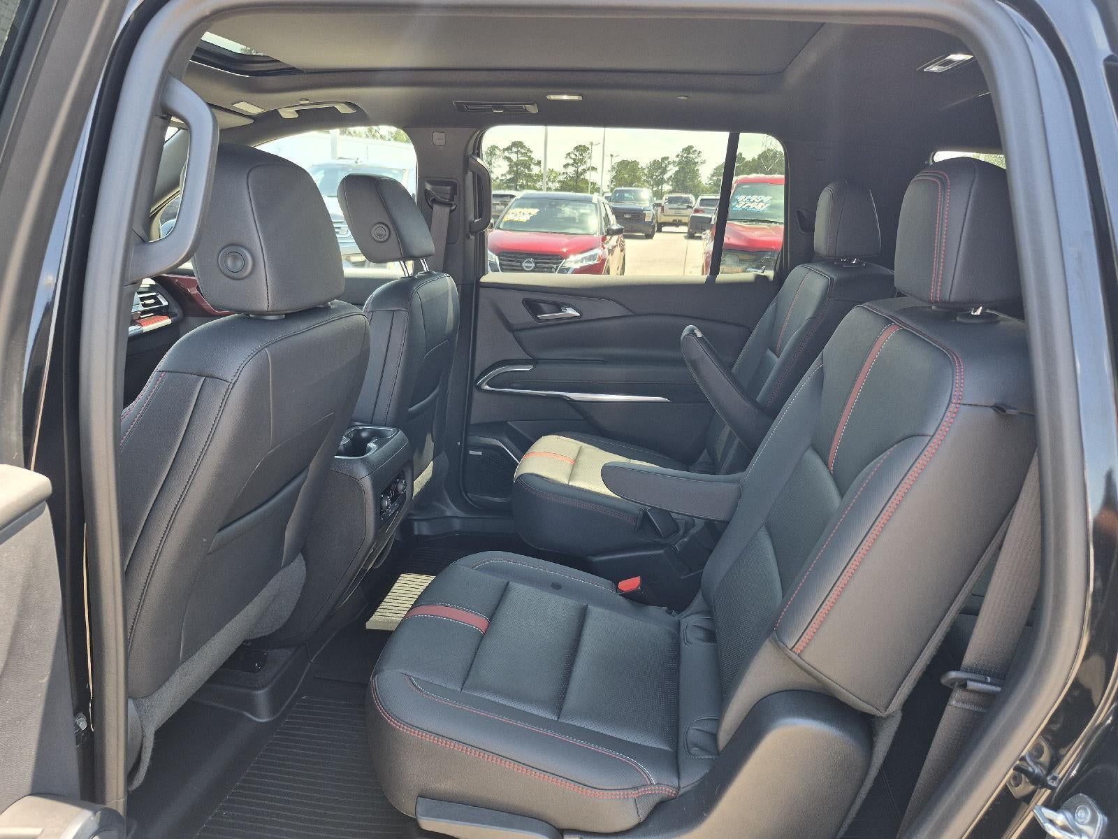 2024 Chevrolet Traverse FWD RS