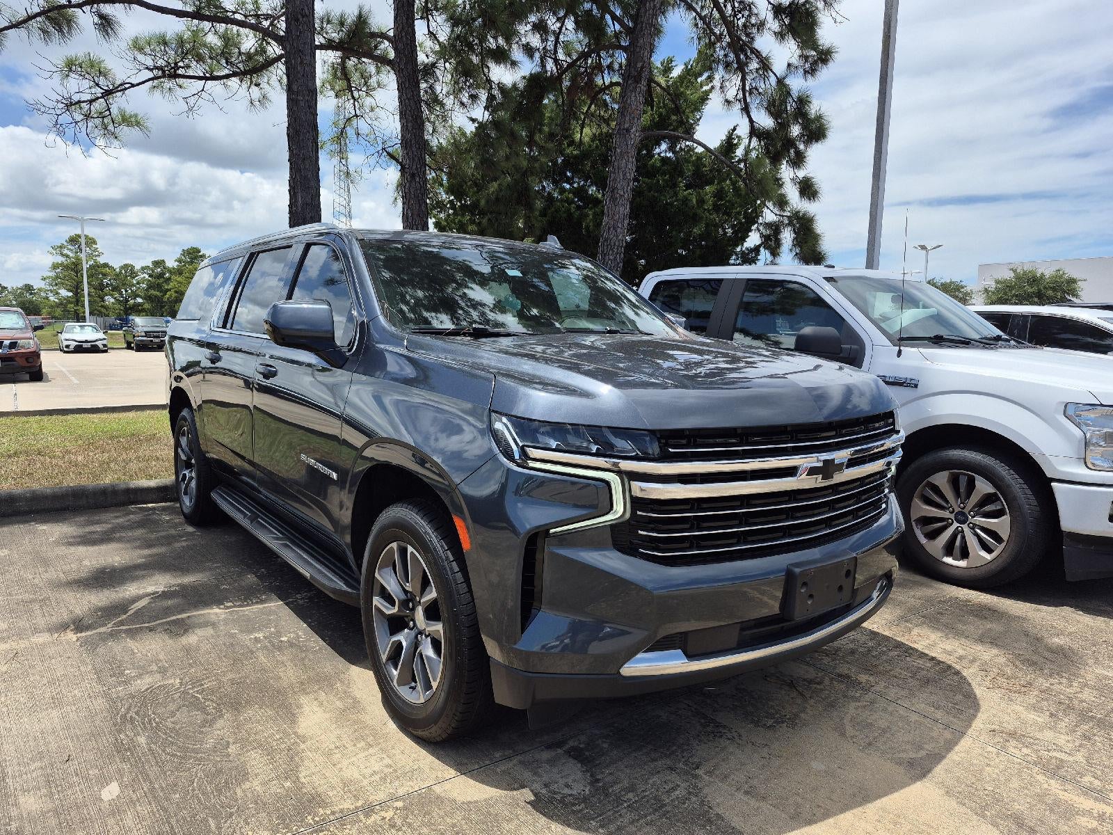 2021 Chevrolet Suburban LT