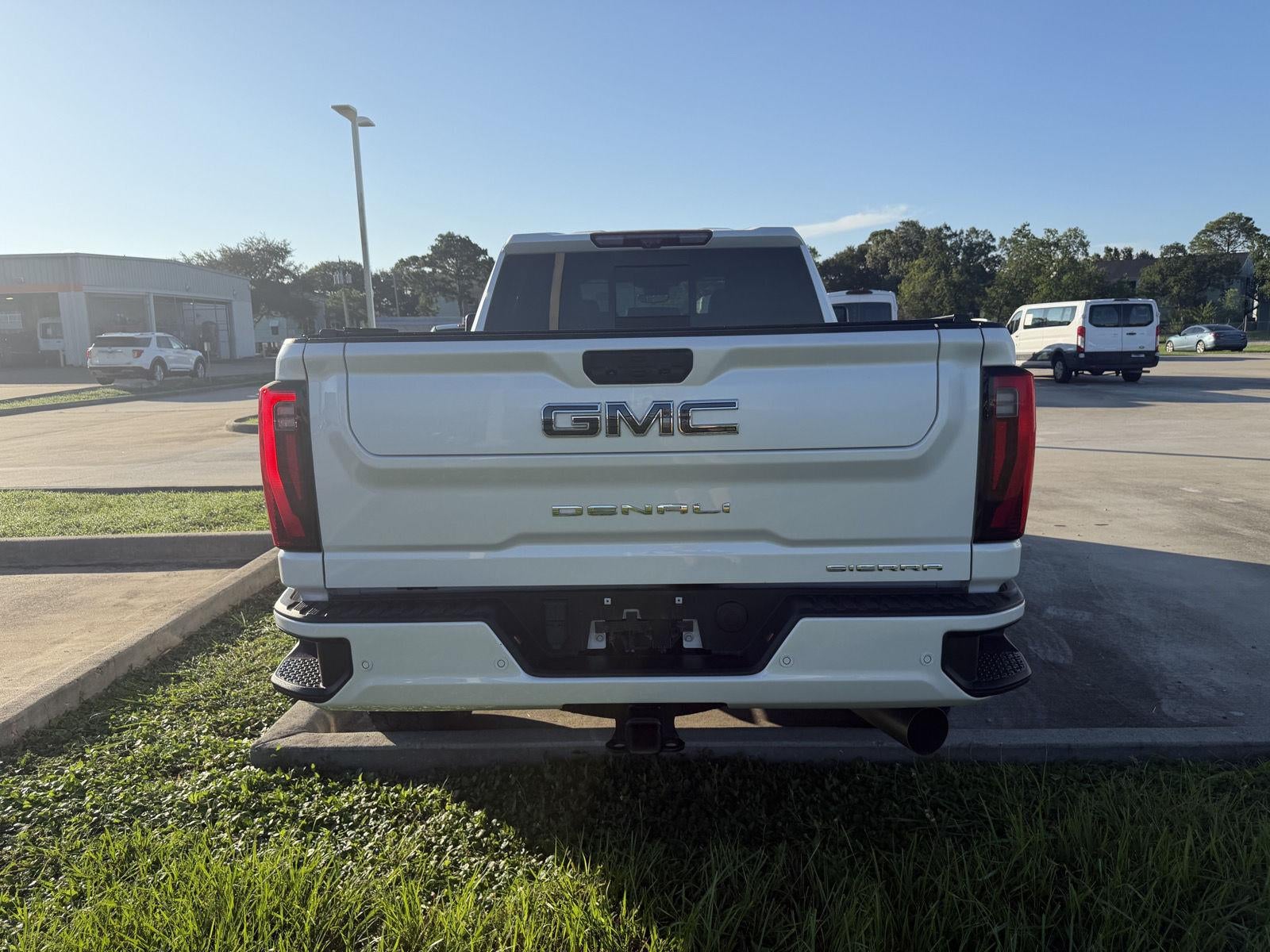 2024 GMC Sierra 2500HD Denali Ultimate