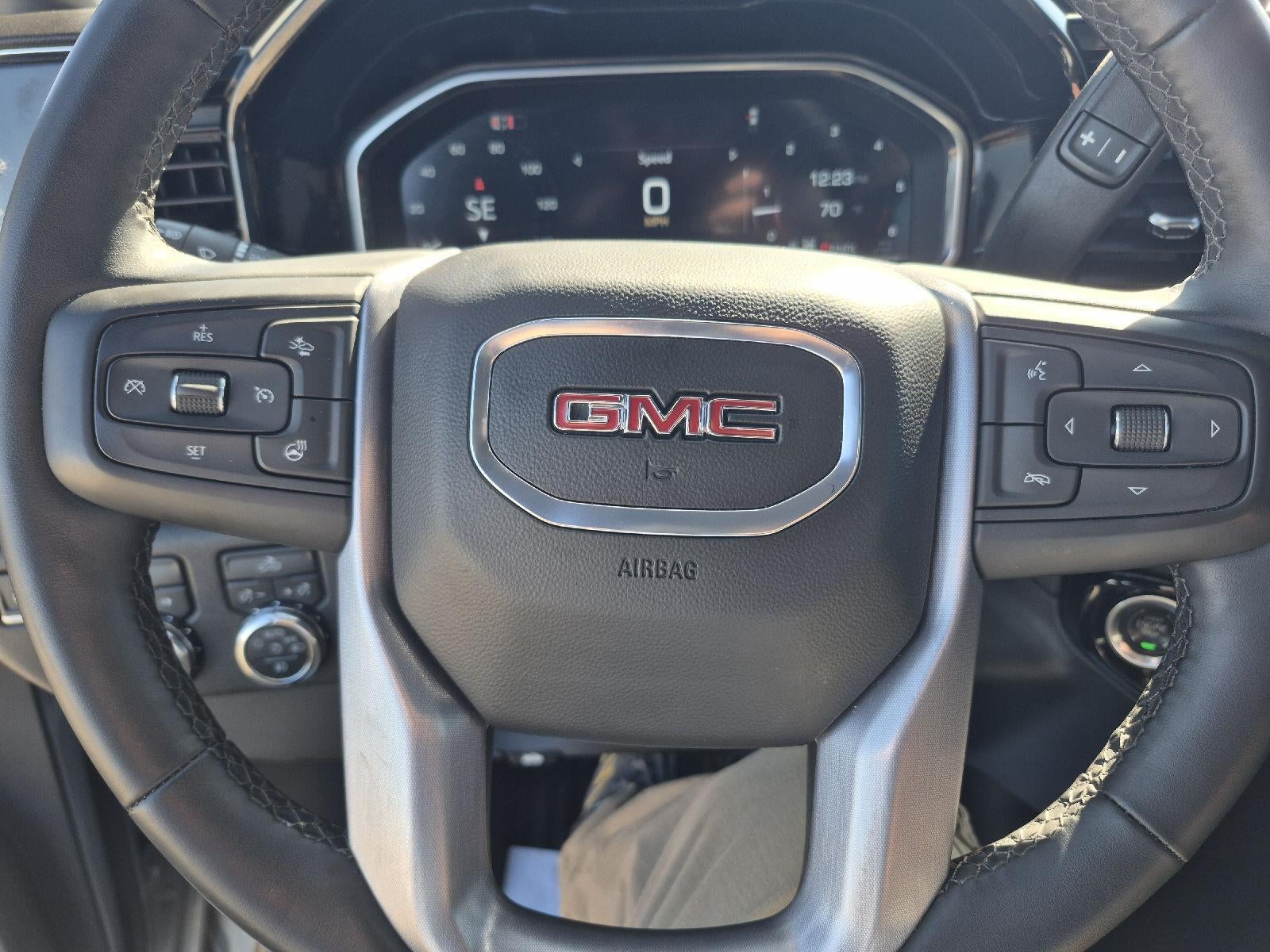 2024 GMC Sierra 2500HD SLE