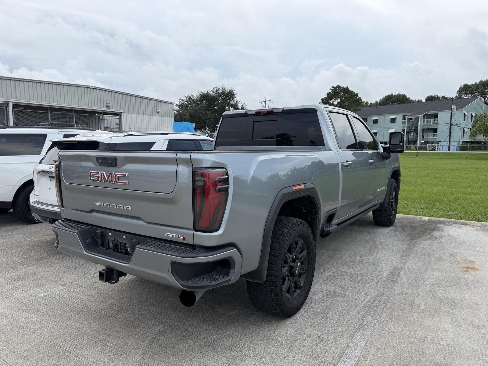 2024 GMC Sierra 2500HD AT4