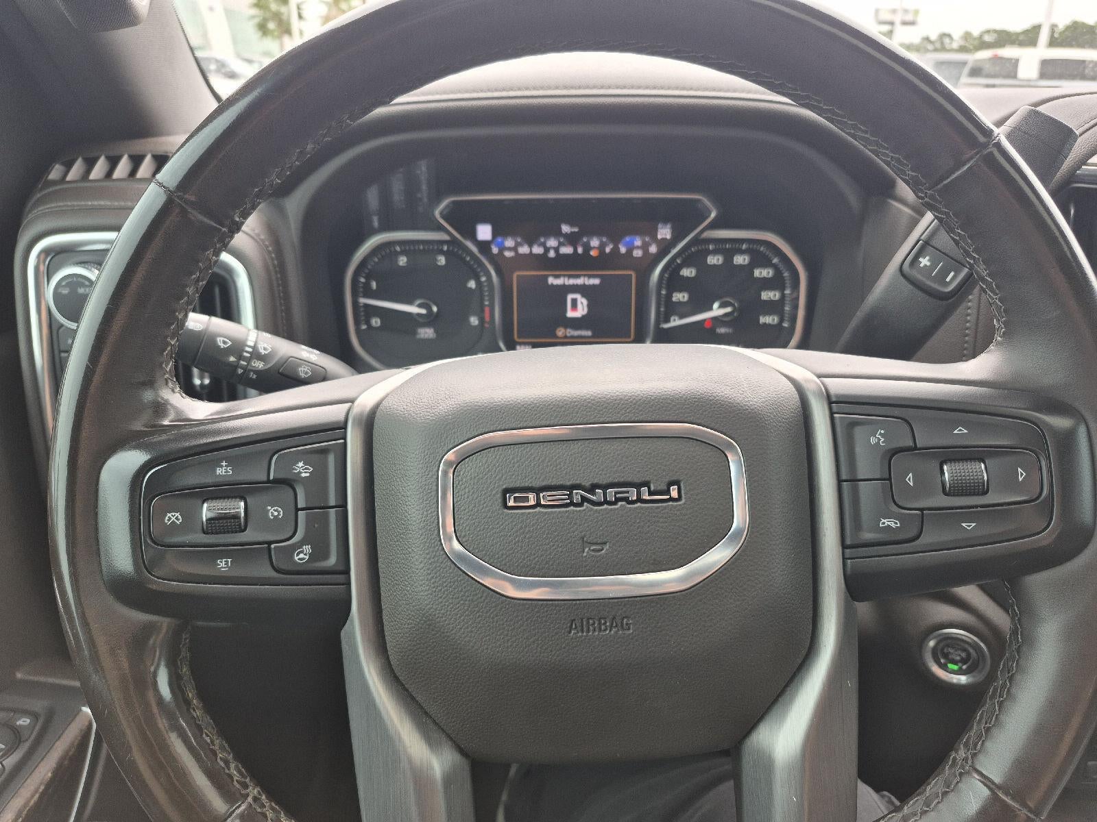 2023 GMC Sierra 2500HD Denali