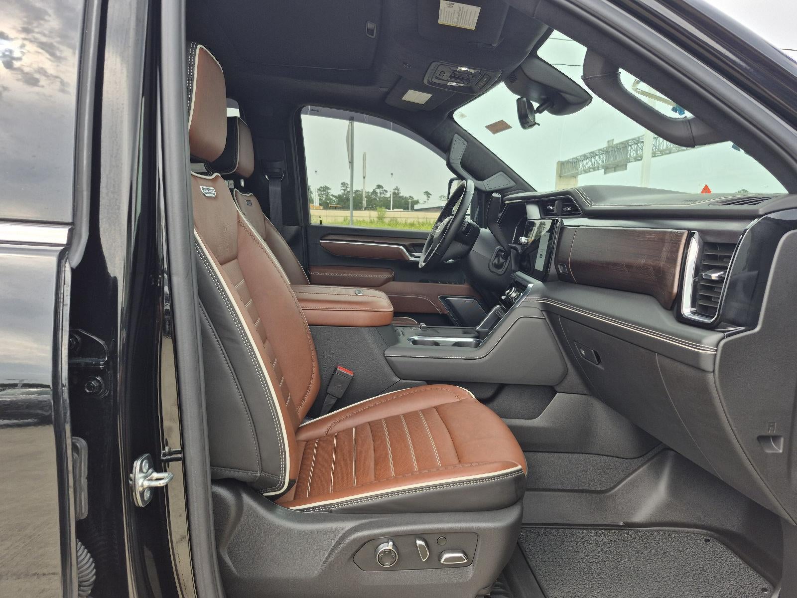 2025 GMC Sierra 2500HD Denali Ultimate
