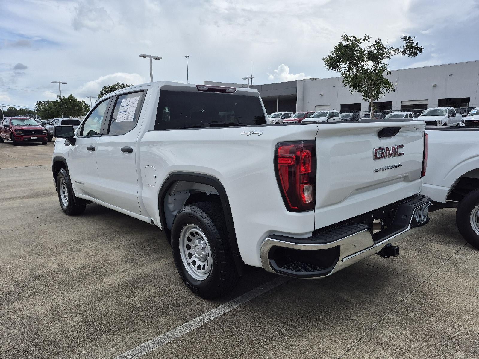 2023 GMC Sierra 1500 Pro