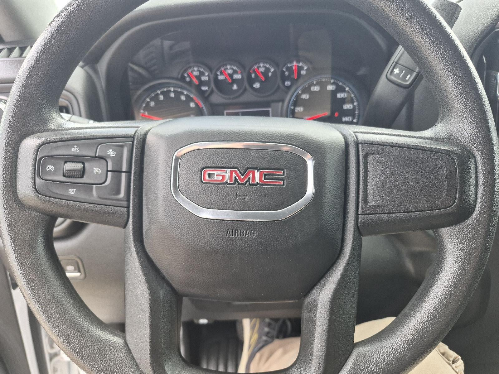 2023 GMC Sierra 1500 Pro