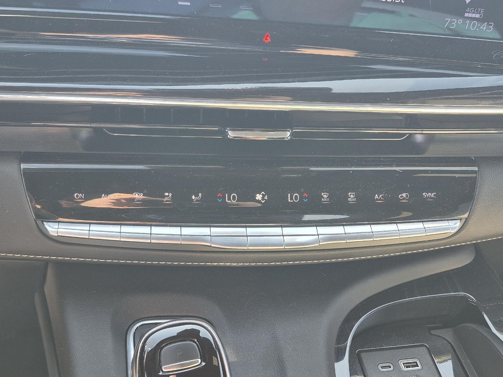 2024 Cadillac Escalade 4WD Sport